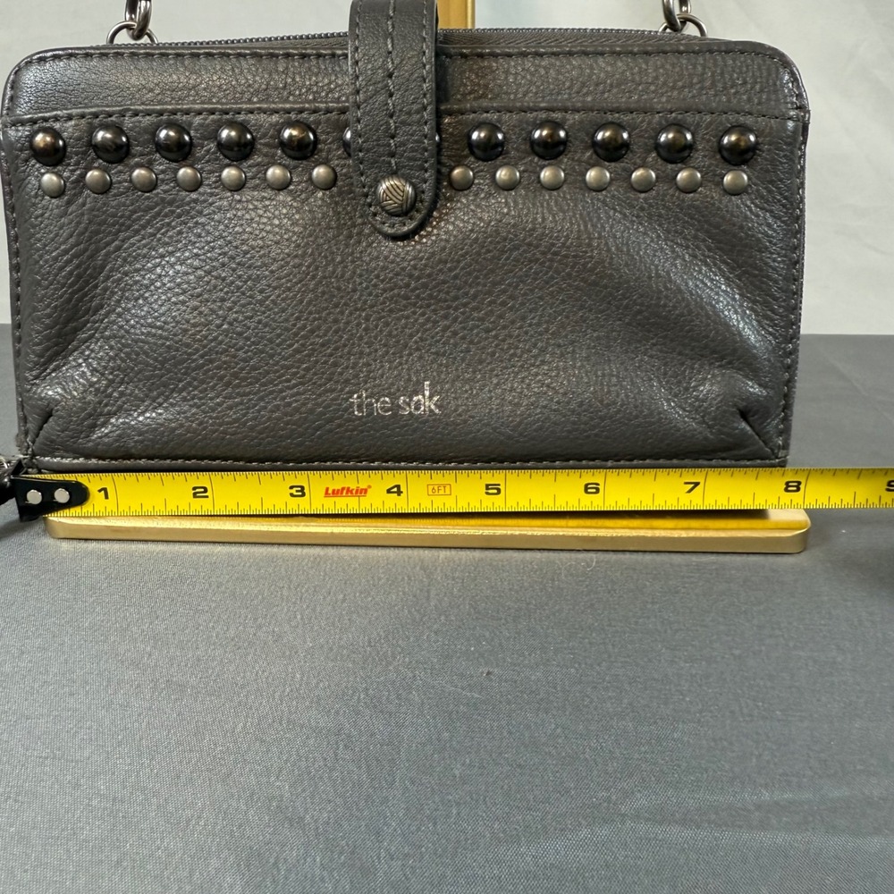 The Sak Iris Gray Leather Studded Smartphone Wristlet Wallet Crossbody - Picture 8 of 9